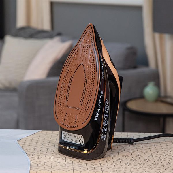 Russell Hobbs Copper Express Steam Iron