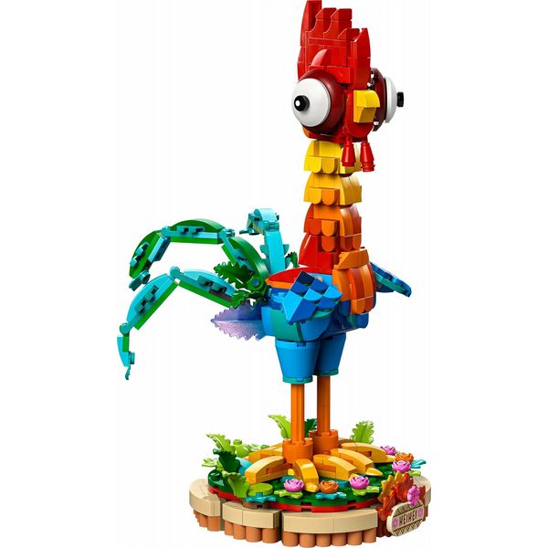 LEGO Moana 2's Heihei
