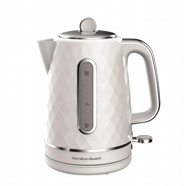 HAMILTON BEACH KETTLE AND TOASTER SET DIAMOND COLLECTION WHITE