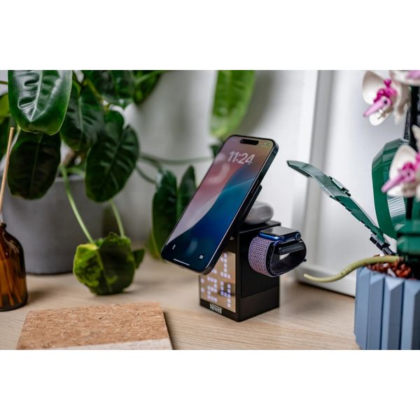 Newell induOne MagPlay Charger