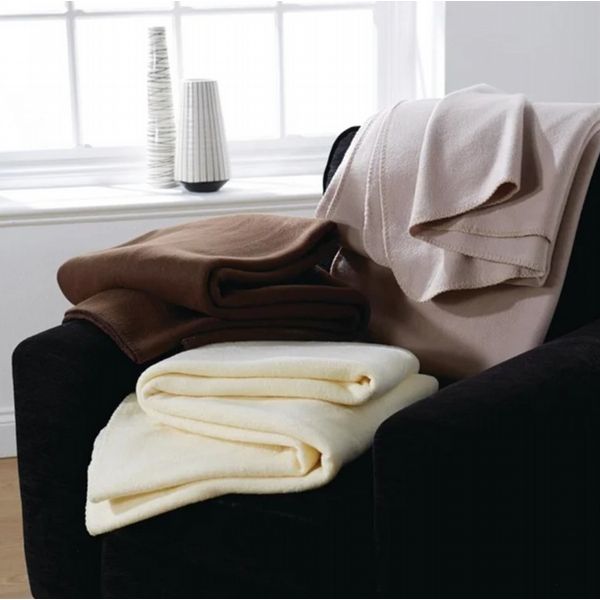 Mitre Essentials Polar Blanket Cream Single